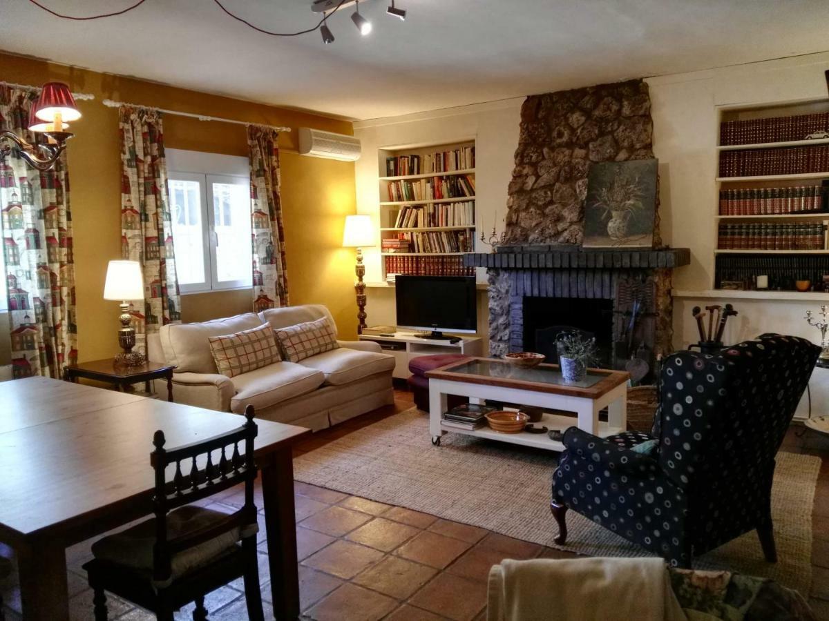 Paz Rural a una hora de Madrid Hontoba Exterior foto